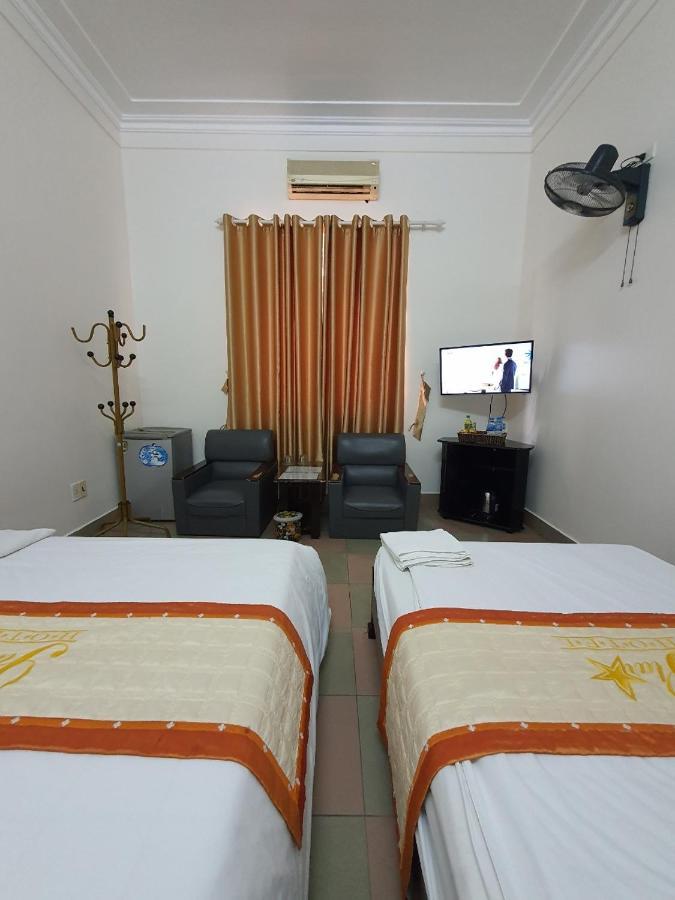 Star Hotel Hai Duong Bagian luar foto